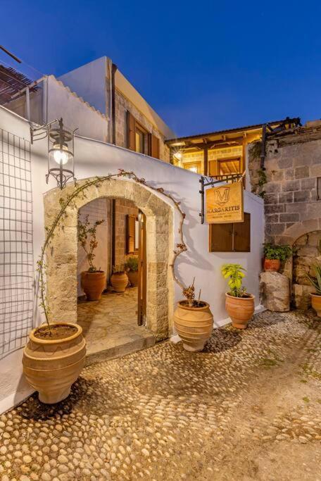 Margaritis Luxury Medieval House Родос Экстерьер фото